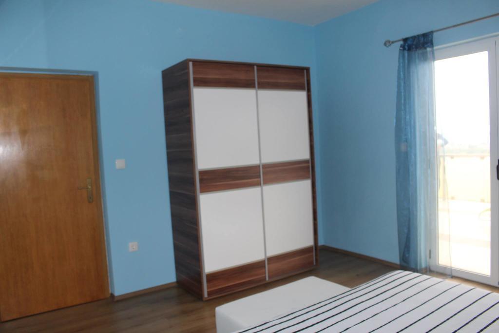 Apartment&pool Nika Bibinje Buitenkant foto