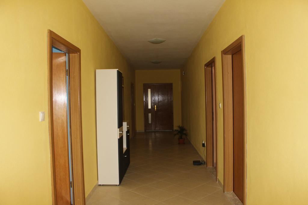 Apartment&pool Nika Bibinje Buitenkant foto