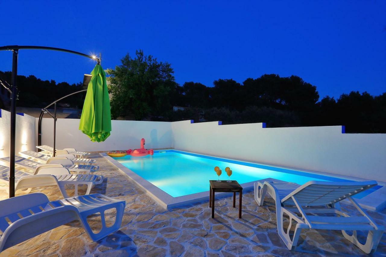 Apartment&pool Nika Bibinje Buitenkant foto